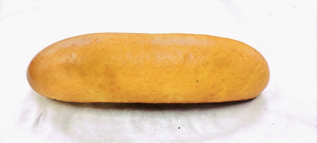 Halla Hot dog With white sesame 40gr